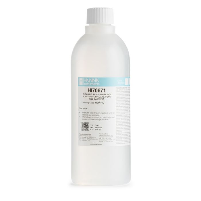 Cleaning & Disinfection Solution for Algae,  Fungi and Bacteria (500 mL) - HI70671L
