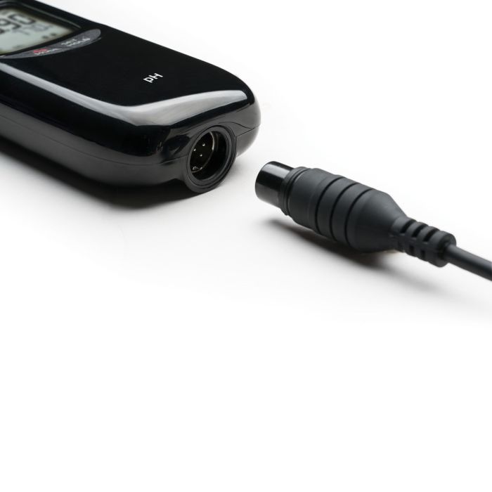 Waterproof Portable pH/Temperature Meter - HI991001
