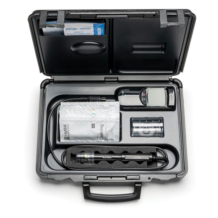 Portable Waterproof pH/EC/TDS Meter (Low Range) - HI991300